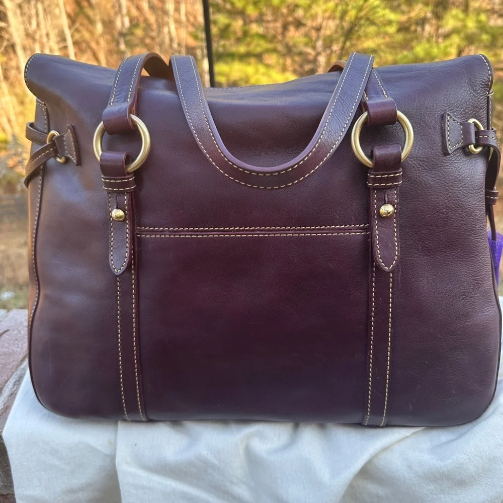 Dooney and Bourke Smith - Picture 4 of 15